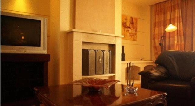 Ateron Suites Hotel & Spa Amyntaio Rom bilde
